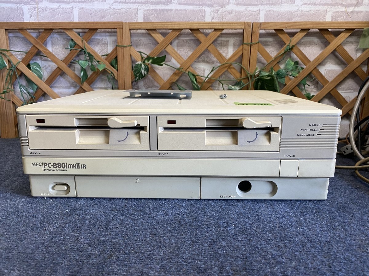 NEC - PC-8801MH 動作品NEC PC-8801mkⅡSR（本体のみ）を出品します 起動OK