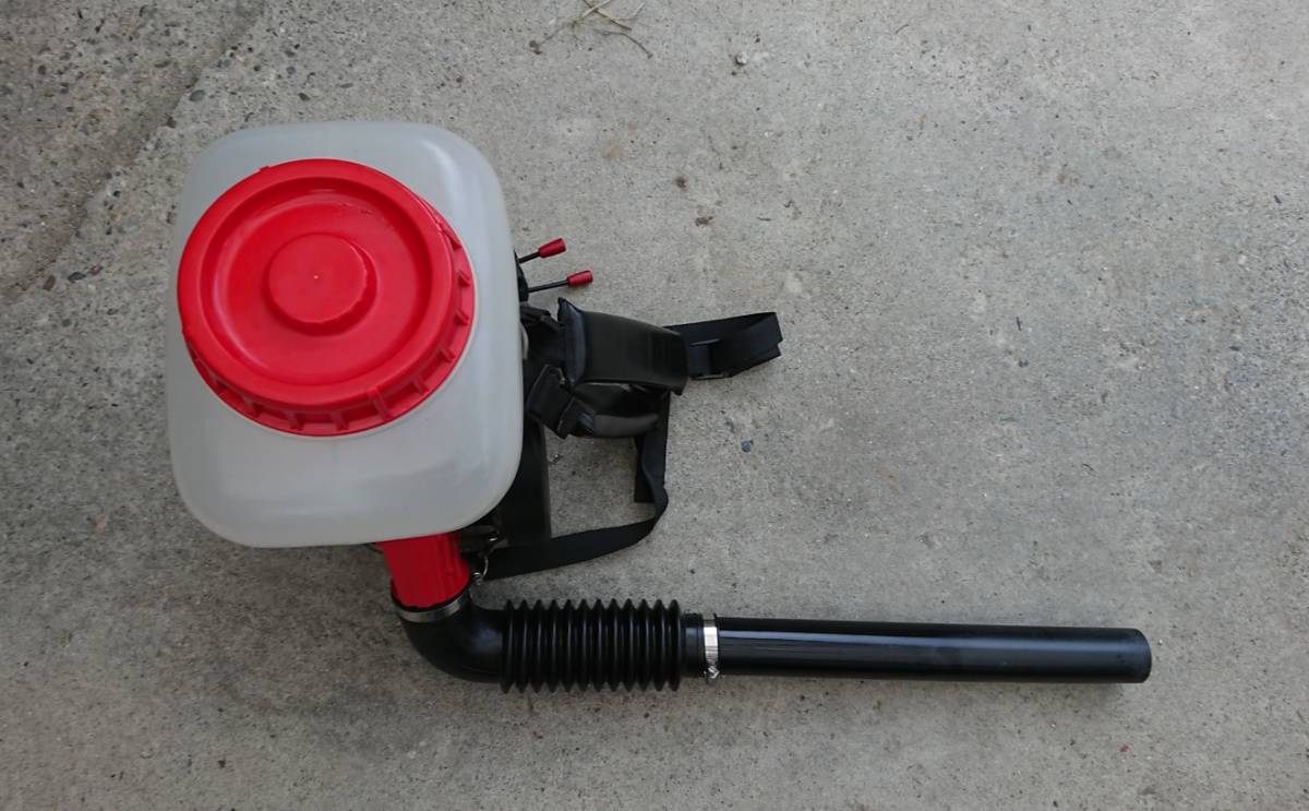 美品 ゼノア製 背負い式 動力散布機 (MD2000EZ) 動噴 噴霧機 2 美品 ゼノア製 背負い式 動力散布機 (MD2000EZ) 動噴 噴霧機 2