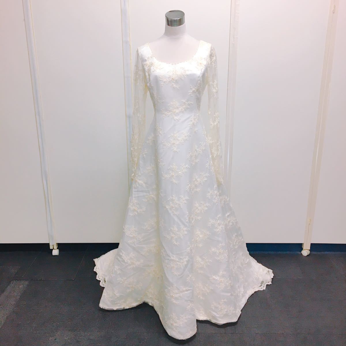 15【中古】MICHAEL MERNER COLLECTION ウェディングドレス カラー 