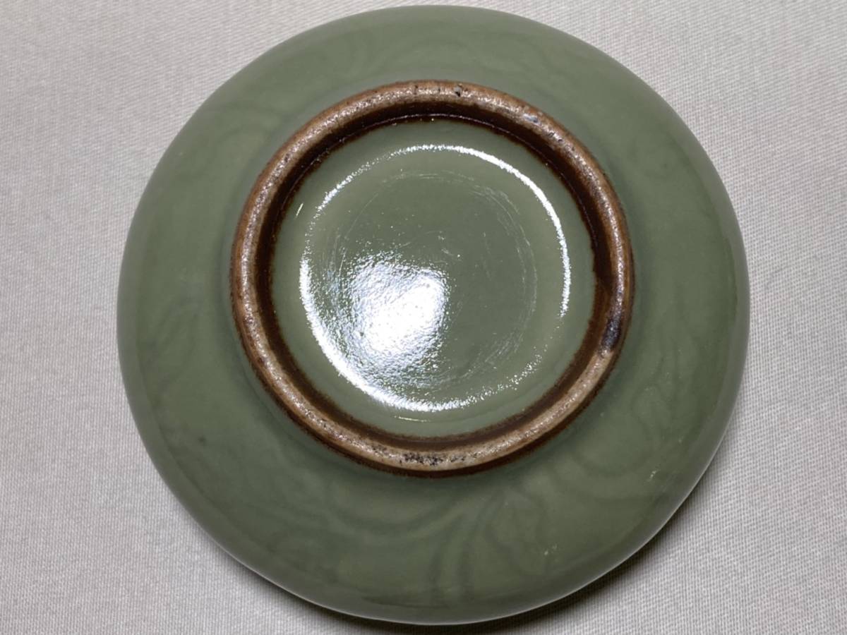 茶入 【rry16 青磁 龍泉窯 花文 明 清 骨董 中国骨董 時代物 中国古玩