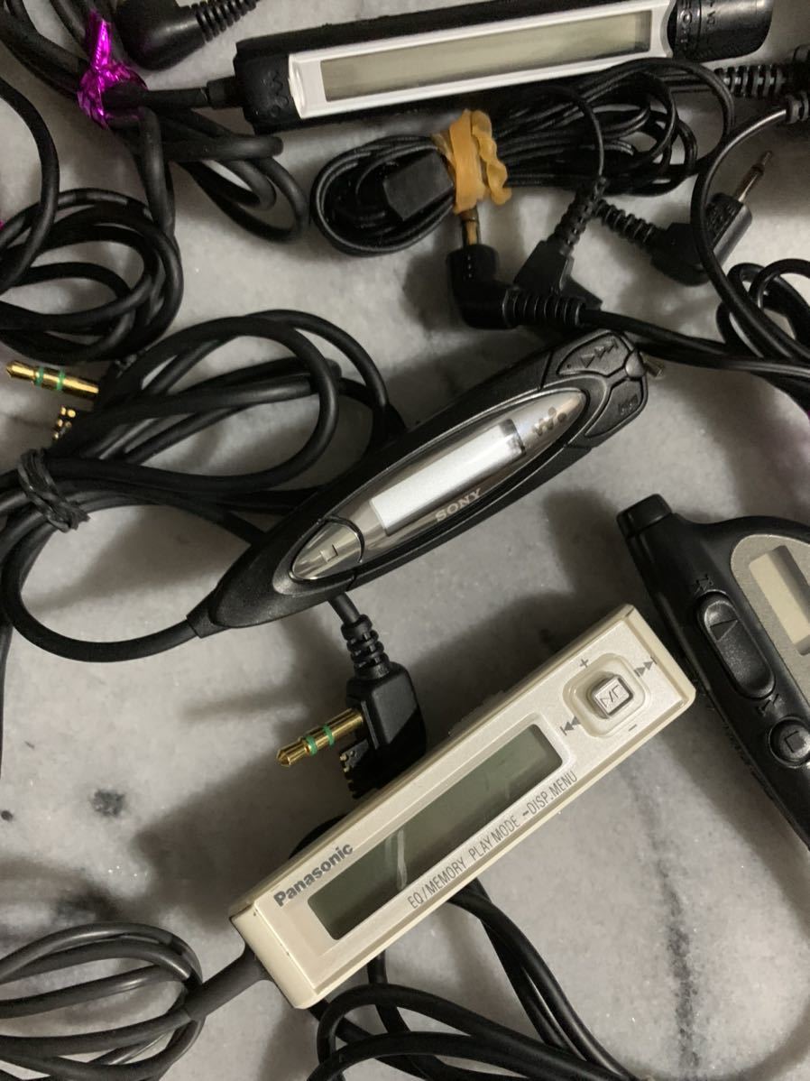 SONY Panasonic AIWA 古いリモコンカセッ 等多数。 現状品・作動未確認