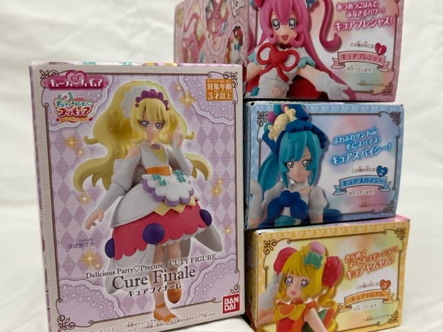 デリシャスパーティ プリキュア キューティー フィギュア 4 set キュア 