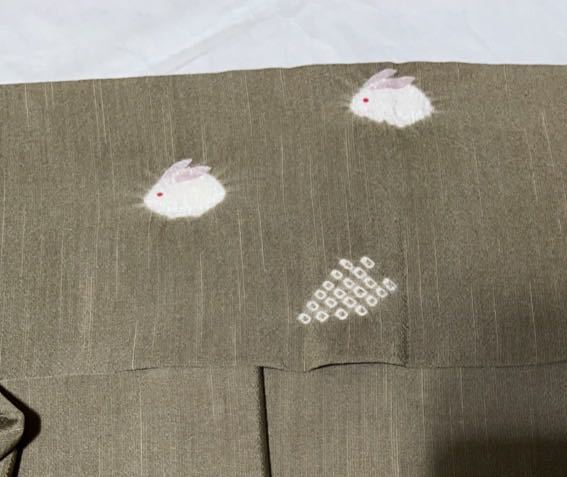 正絹 未使用 名古屋帯 兎 縮緬 新古品 D077の通販はau 未使用品 動物 鹿 九寸名古屋帯 開き名古屋帯 なごや帯 文字 名言 公式通販