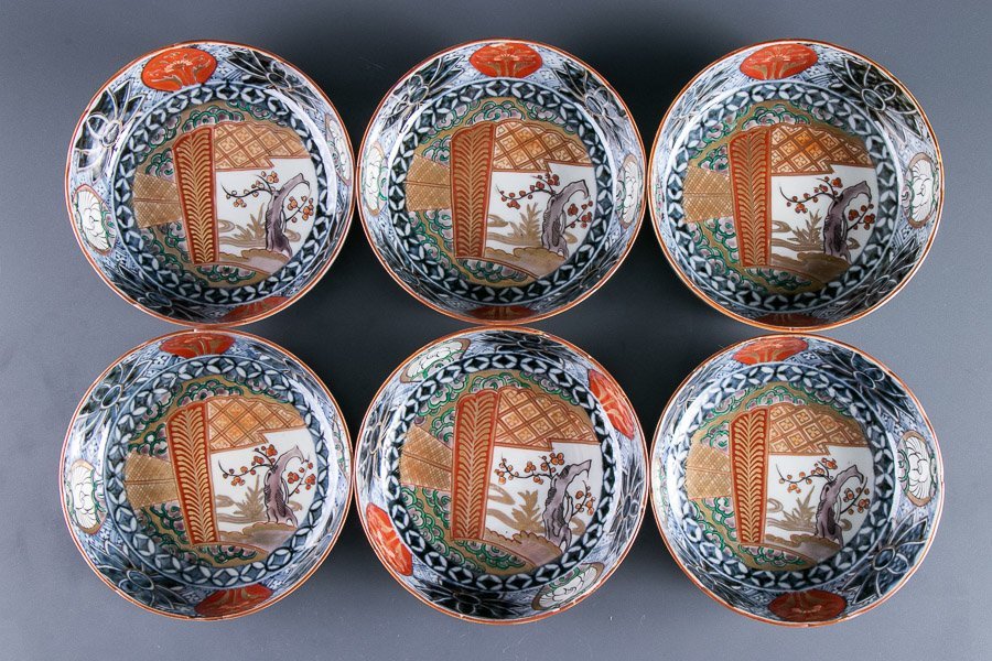 古伊万里　瓢形筋花文　染付花器　砂高台　完品最終値段 古伊万里 染付草花星座文中皿 江戸後期 E236