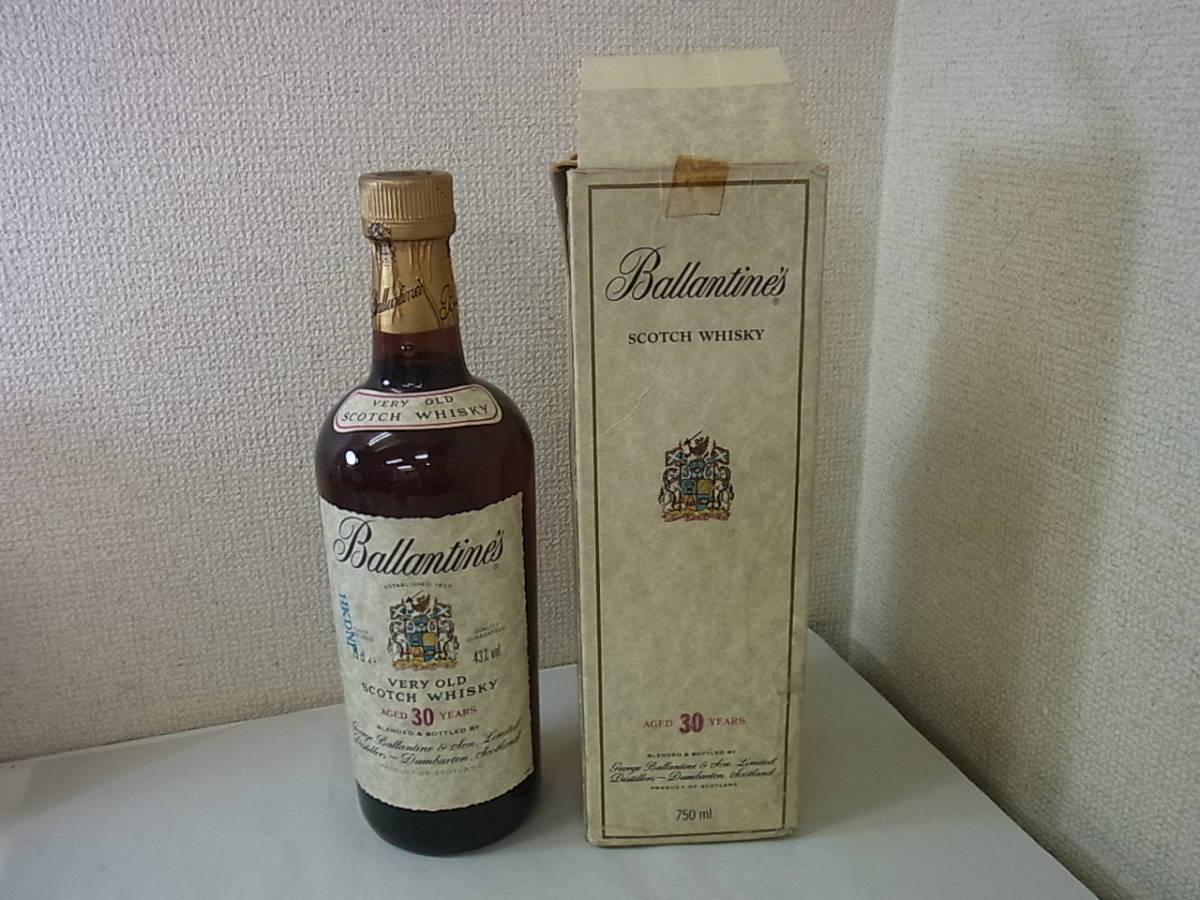 140814H61-0825H□Ballantine