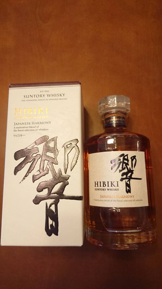 響 JAPANESE サントリー HARMONY 700ml サントリーウイスキー
