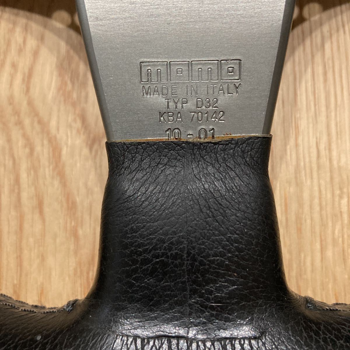 ステアリング レース RACE MOMO 32パイ BK MOMO(モモ) モモ R-12 320mm（R-12) | race 小径ステアリング momo 32Φ 32の通販