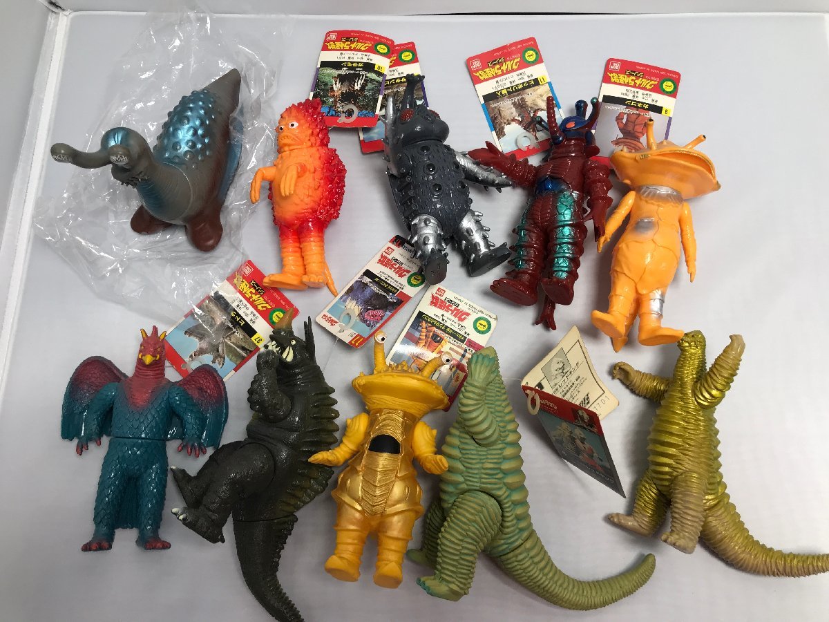 ☆09-5008】□中古□バンダイ ウルトラ怪獣ソフビ 10体まとめて（8020）