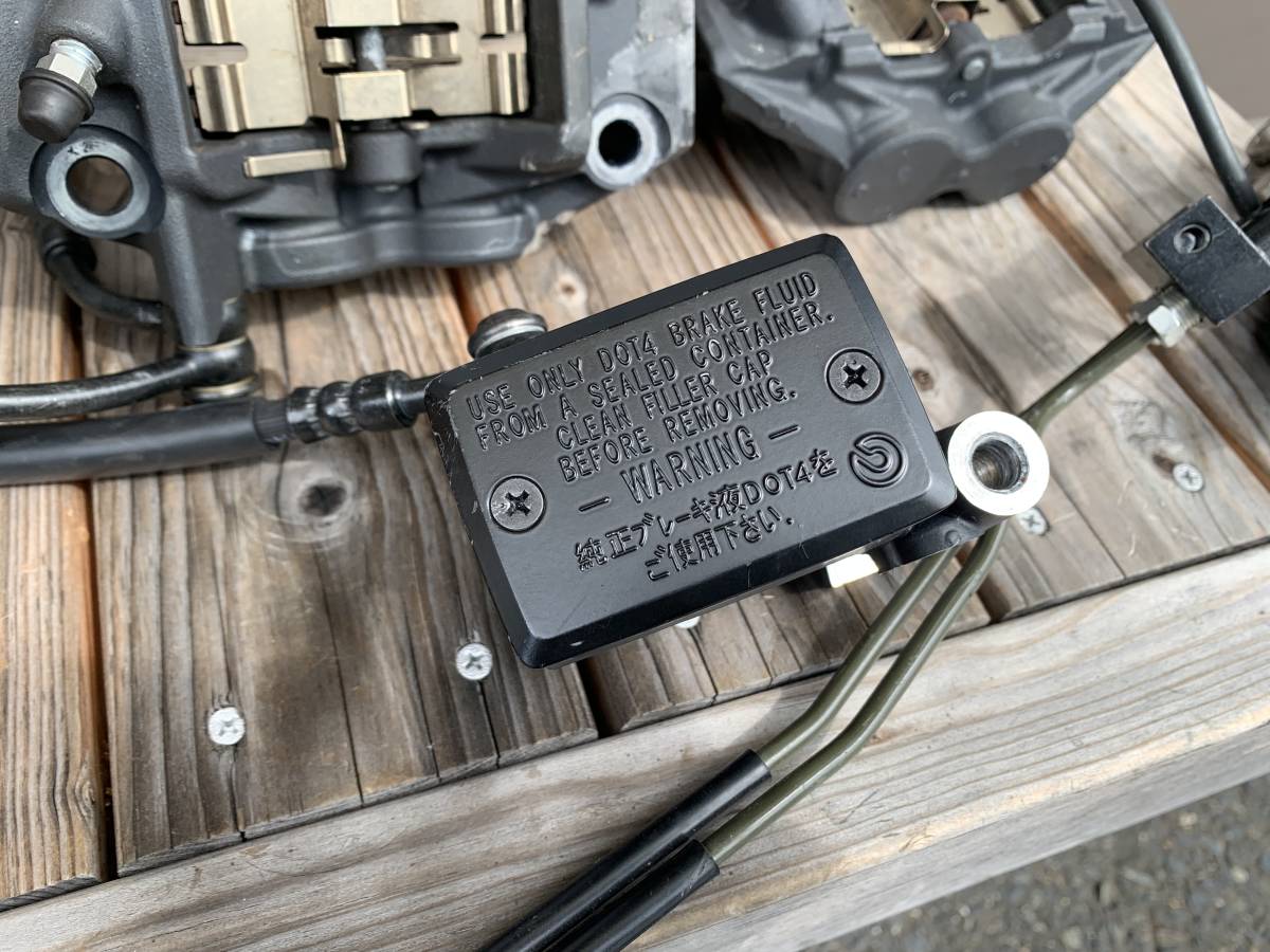 YAMAHA MT-09 RN34J 2015年 純正 フロント マスター キャリパー MT-09 RN34J ヤマハ 純正品 ワイズギア 2014年式