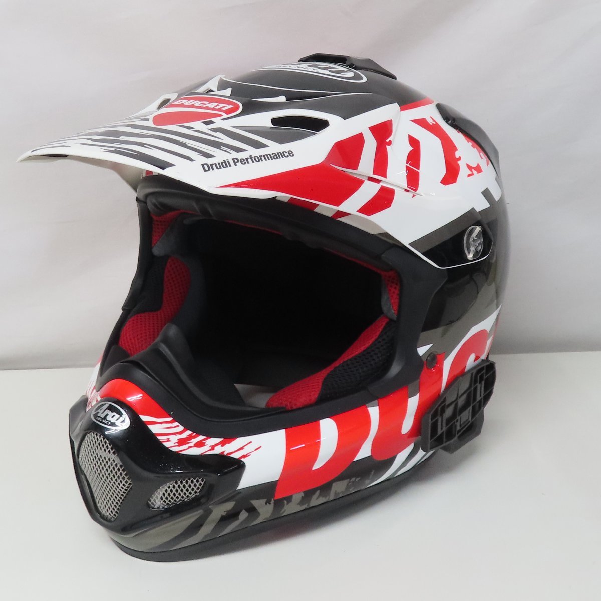 ビヒン】アライ フルフェイス鉄帽 drudi Performance 中古美品】DUCATI