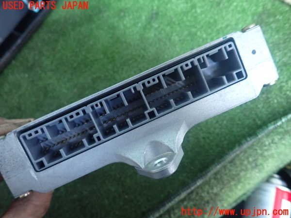 2UPJ-87336110]アコード ユーロR(CL1)エンジンコンピューター 中古