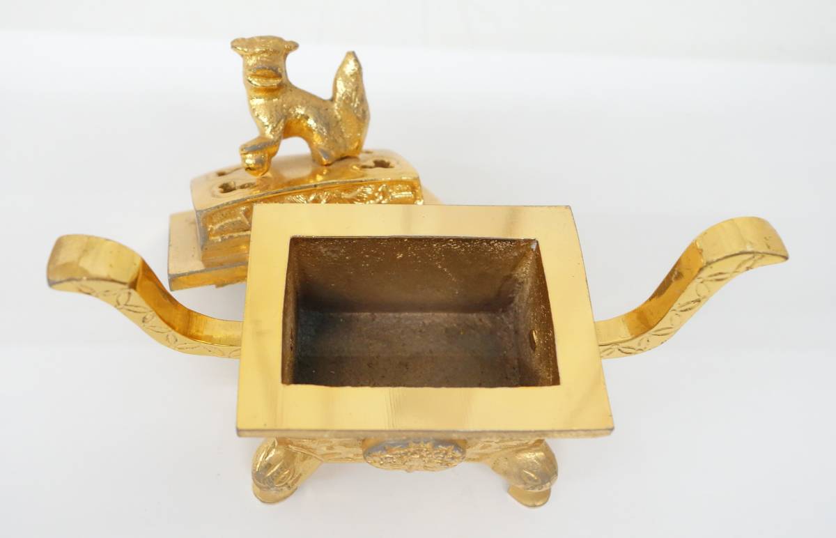 大型 燭台 一対】透彫菊花文 蝋燭立 金属工芸 骨董 仏教美術 置物 和