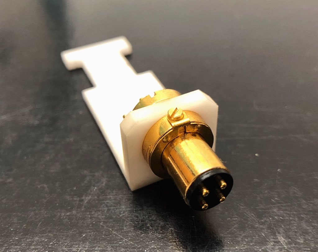 【 SAEC（サエク】セラミック製ヘッドシェル「ULS-3X」 SAEC（サエク】セラミック製ヘッドシェル「ULS-3X」 【公式通販】