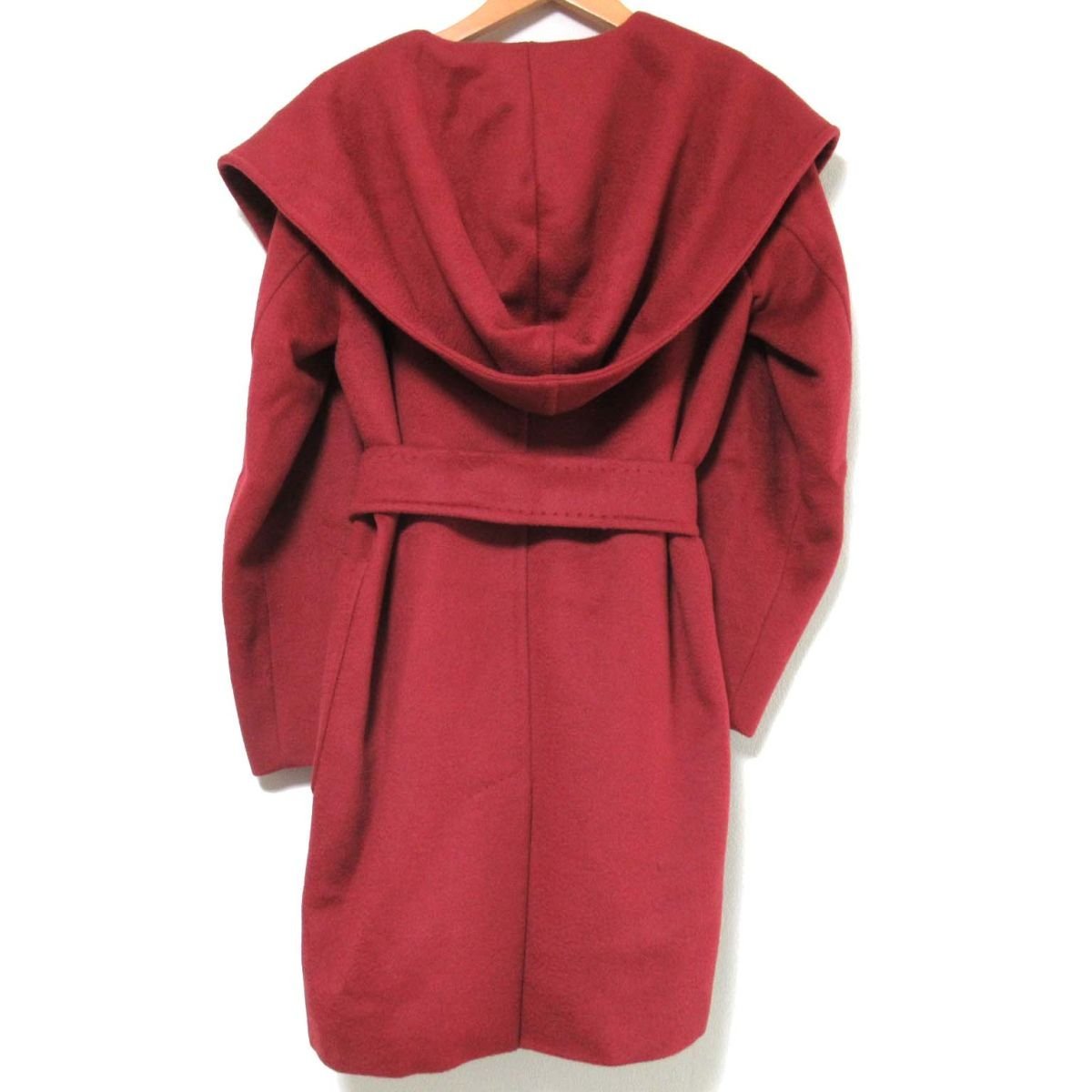 マックスマーラ MaxMara キャメル100% ロングコート 高級キャメル100% ベージュ ウエストリボン付き Mara 美品✨マックスマーラ 白タグ コート アイコン キャメル キャメル100％ 女優襟 現行タグ
