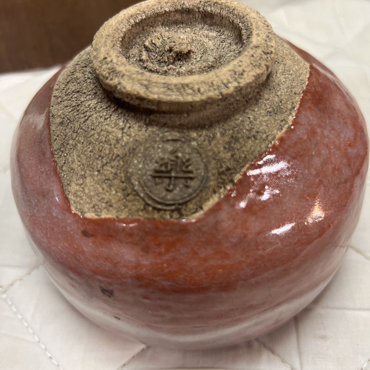 楽吉左衛門　九代　了入　赤筒茶碗／共箱／楽吉左衛門　十代　旦入極め箱 楽吉左衛門 九代 了入 赤筒茶碗／共箱／楽吉左衛門 十代 旦入極め箱