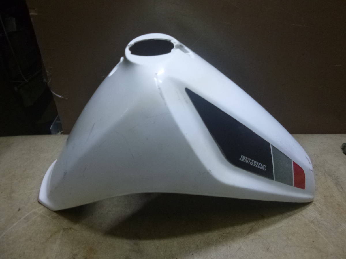 af09 クレタク.スパタクフロントフェンダー 解体中！旧車 当時物！ホンダ スーパータクト AF09 フロントフェンダー