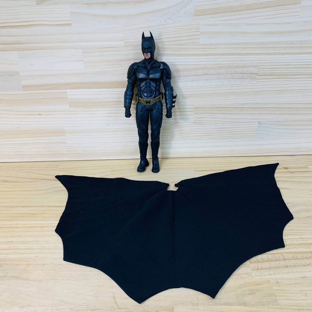 人気SALE，人気 2E22507-100 ジャンク品 ホットトイズ バットマン BATMAN パーツなし(バットマン)｜売買されたオークション情報、yahooの商品情報をアーカイブ公開 - オークファン バットマン