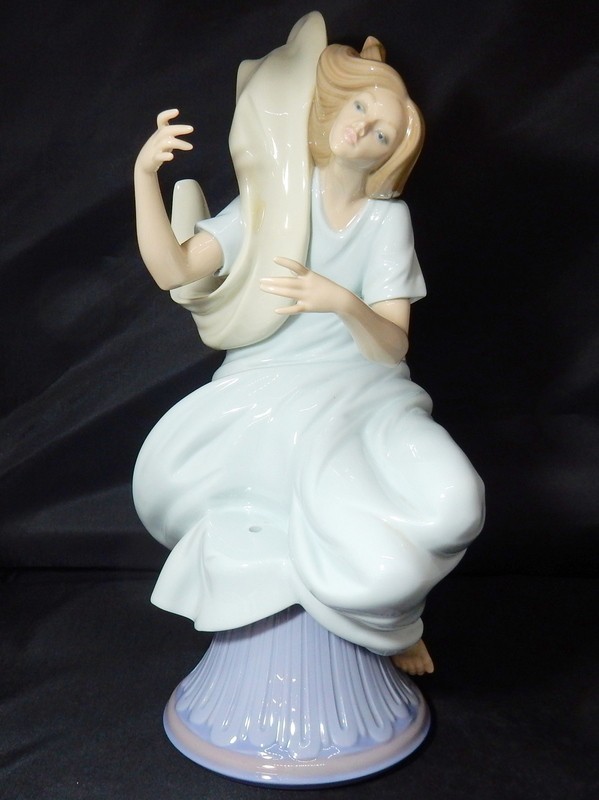 LLADRO リヤドロ 4828/シンデレラ 絶版 フィギュリン 陶器人形 置物