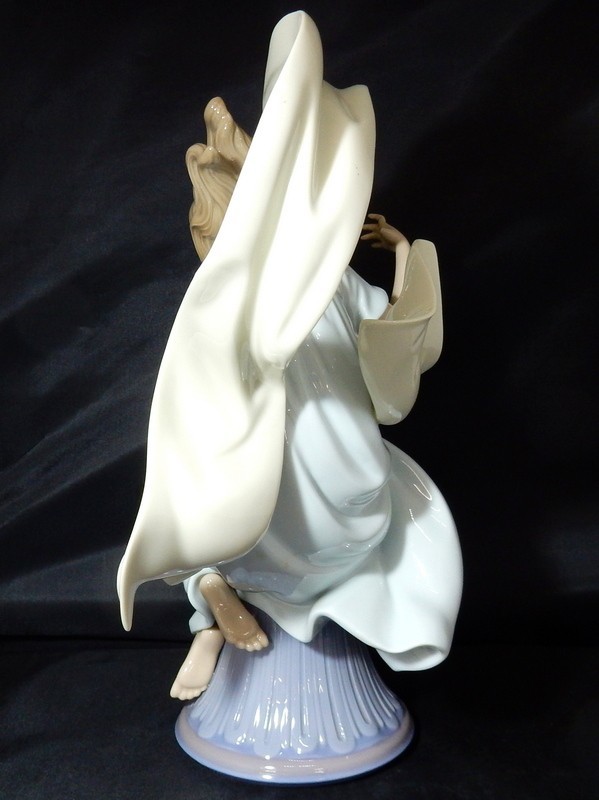 Lladro リヤドロ⁄初恋／フィギュリン⁄6712⁄ 1000円スタート フィギュ