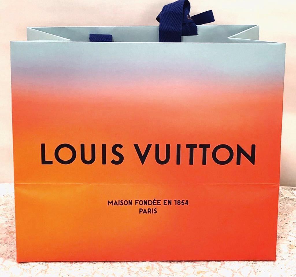 ルイヴィトン「LOUIS VUITTON」限定ショッパー (774) 紙袋 ショップ袋