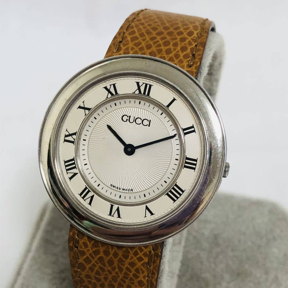 腕時計開封 062GUCCI グッチ ⁄ スイス製 ファッションウォッチ を 