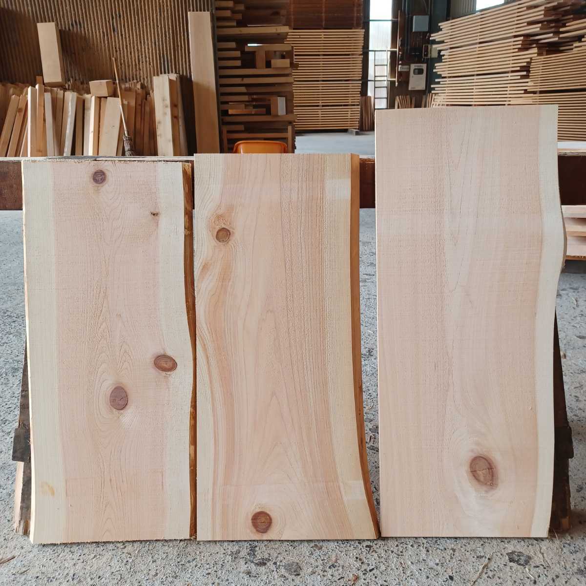 C-900 国産ひのき 耳節付板 3枚セット　テーブル カウンター 看板 一枚板 桧 檜 DIY
