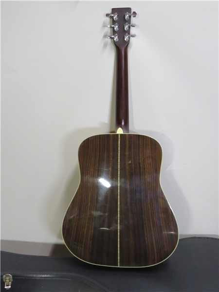 ☆Morales モラレス LYRE BIRD フォークギター M-35 ケース付き(本体 