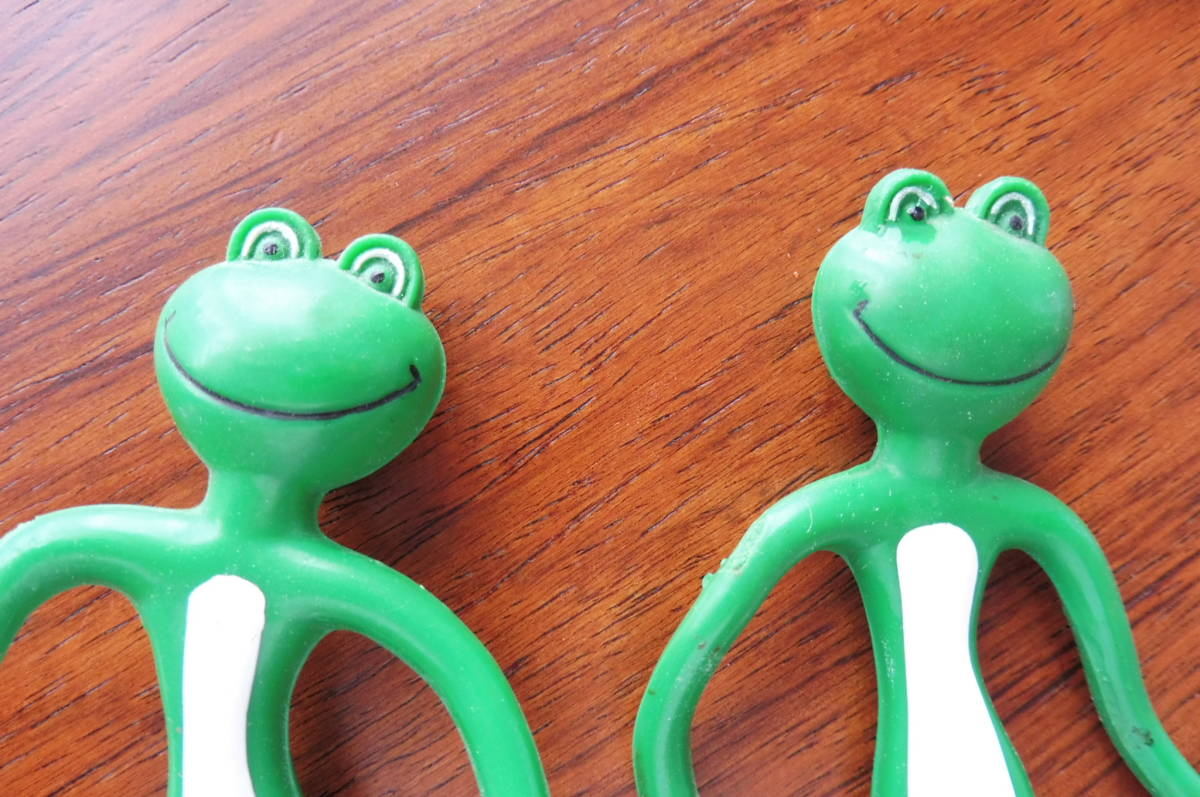 首振り ケロヨン 陶器製 昭和レトロ カエル ケロヨン陶器首振り人形