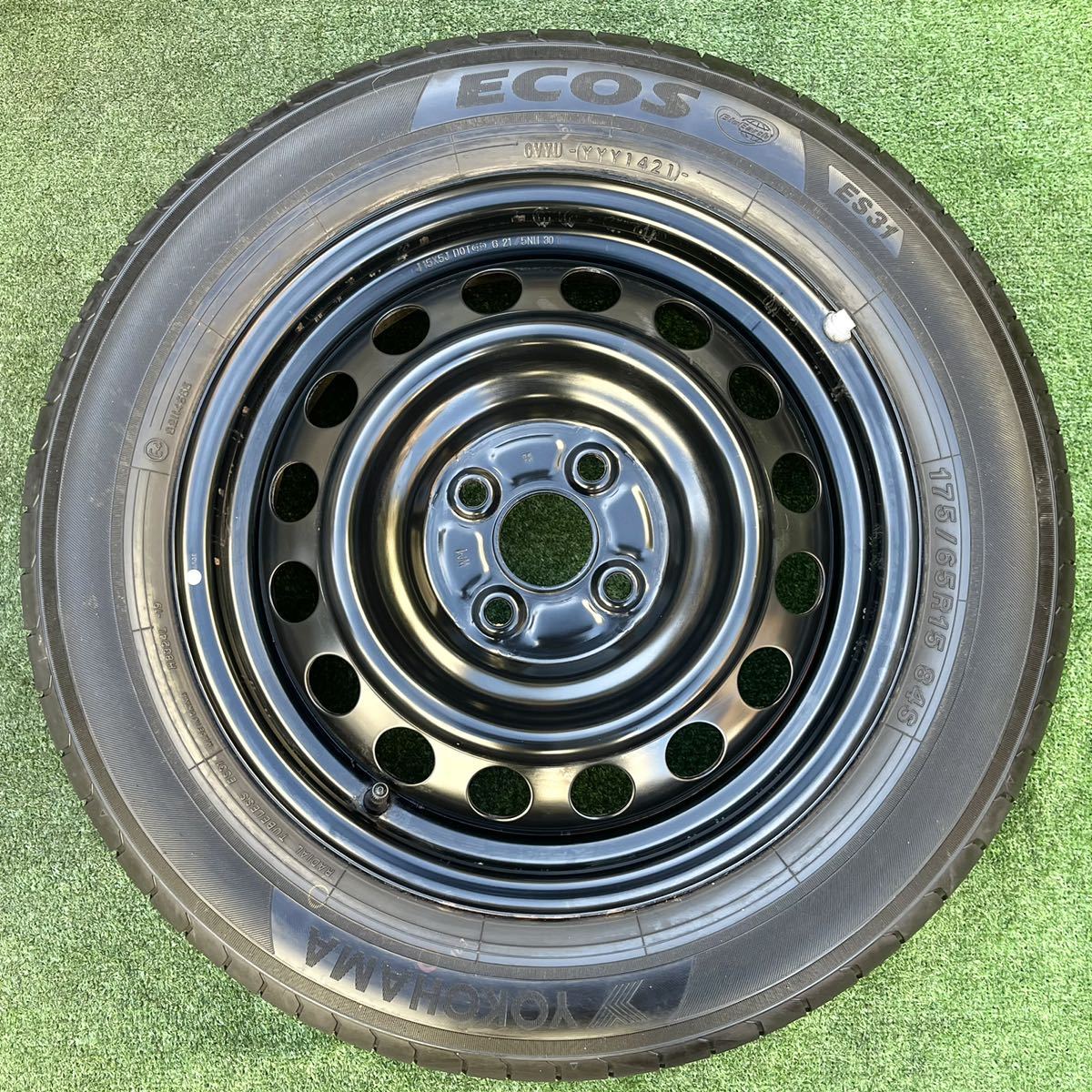 トヨタ アクア 純正 15インチ ホイール＆YOKOHAMA 2021年製 175/65R15 4本セット★ヴィッツ bB ポルテ シエンタ スペイド 等にも トヨタ 15インチ アクア ホイールセット 175&frasl;65R15公式 +40