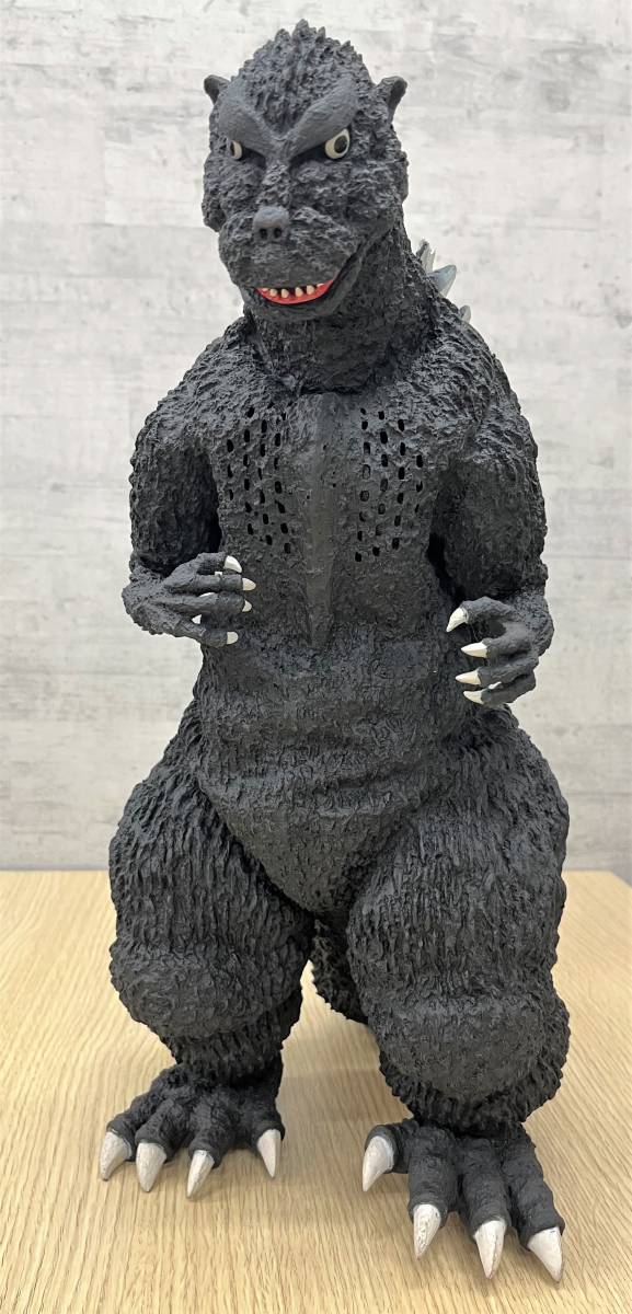 3997【コレクター必見!!】 東京マルイ R/C GODZILLA 初代ゴジラ 1/100