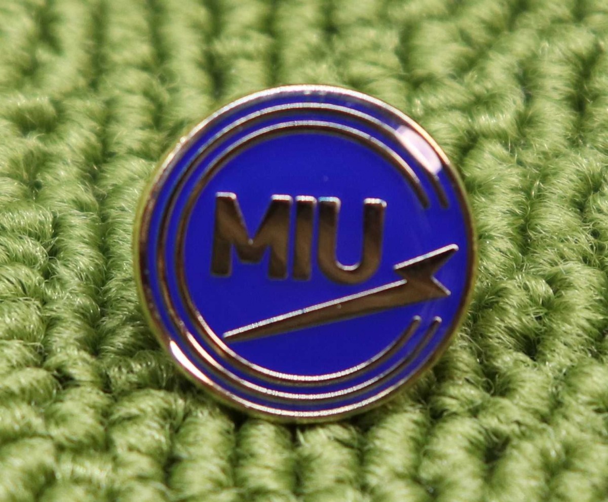 新品未使用 MIU404 機動捜査隊 MIU ピンバッジ バッヂ レプリカ 青金 