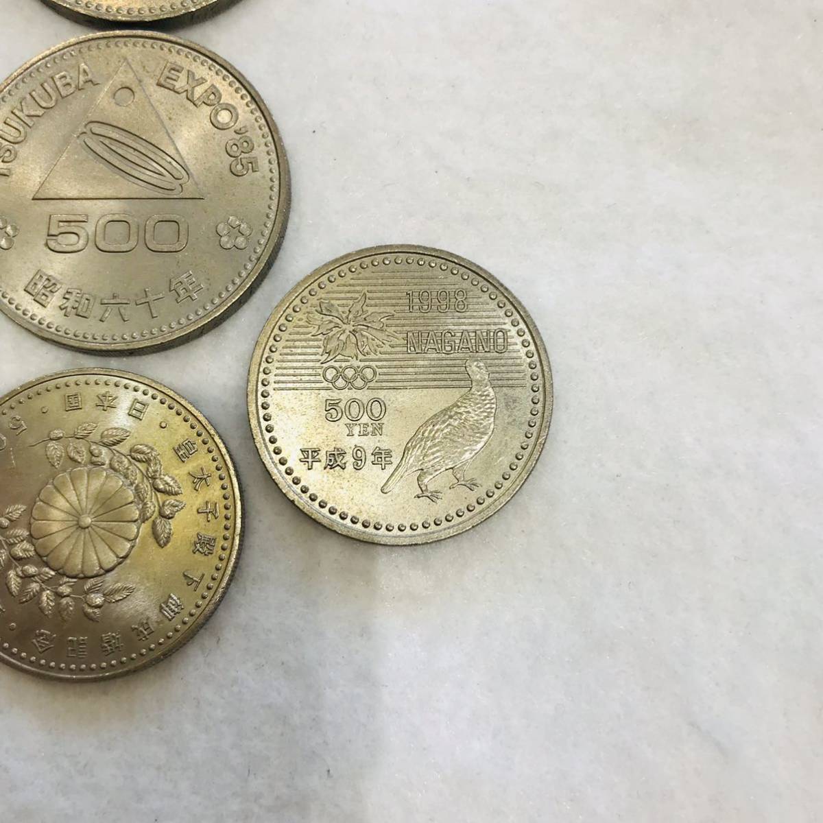 < Yahoo!オークション 500円」硬貨 「天皇陛下御在位60年記念 (貨幣