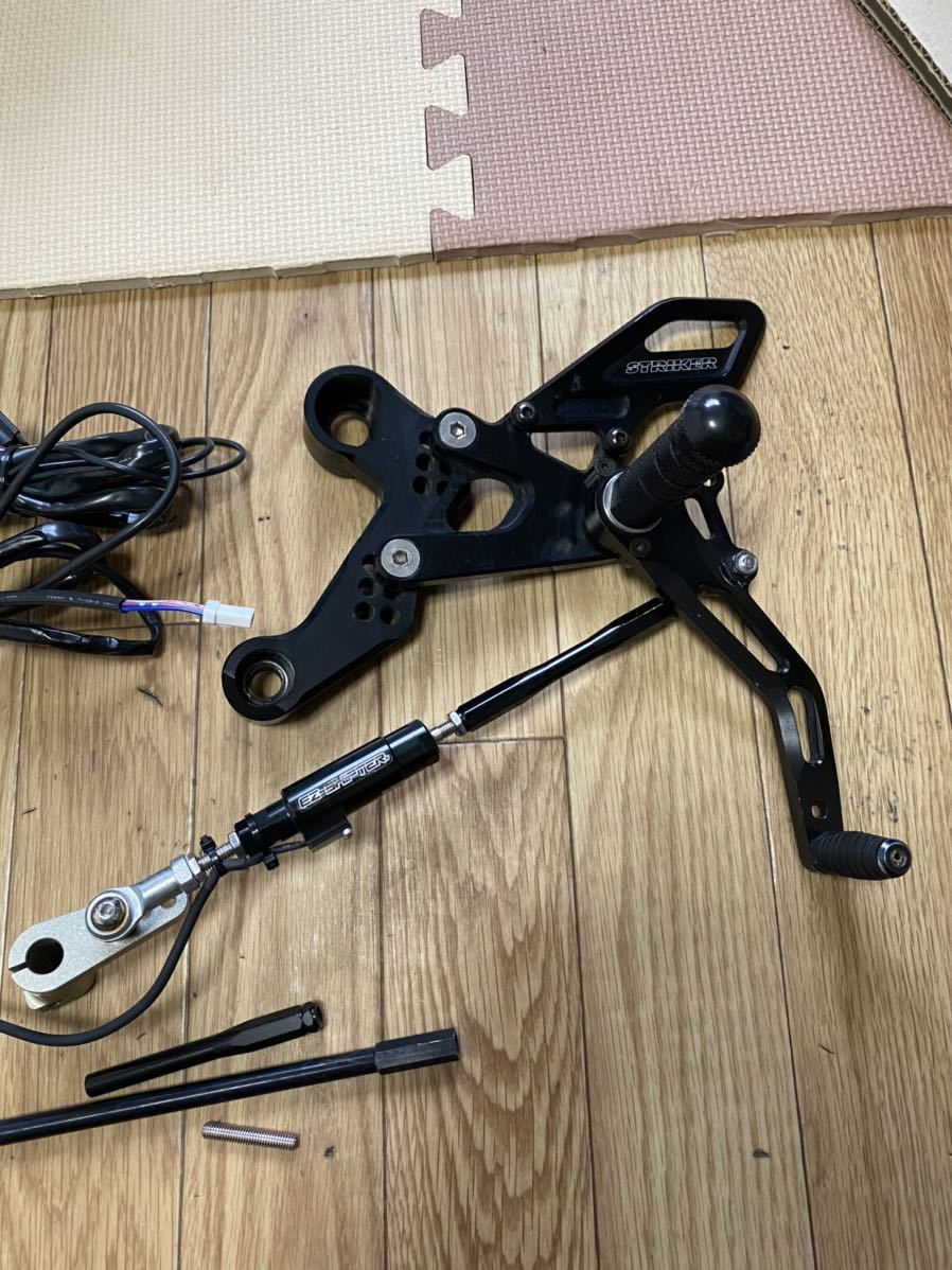 MT-09 ABS 2014年式 テラモト クイックシフター ストライカーバックステップ(左側のみ) MT-09 ヤマハ 口コミ・動画 店 T-REV(寺本自動車商会):ティーレブ Sサプライのメカ