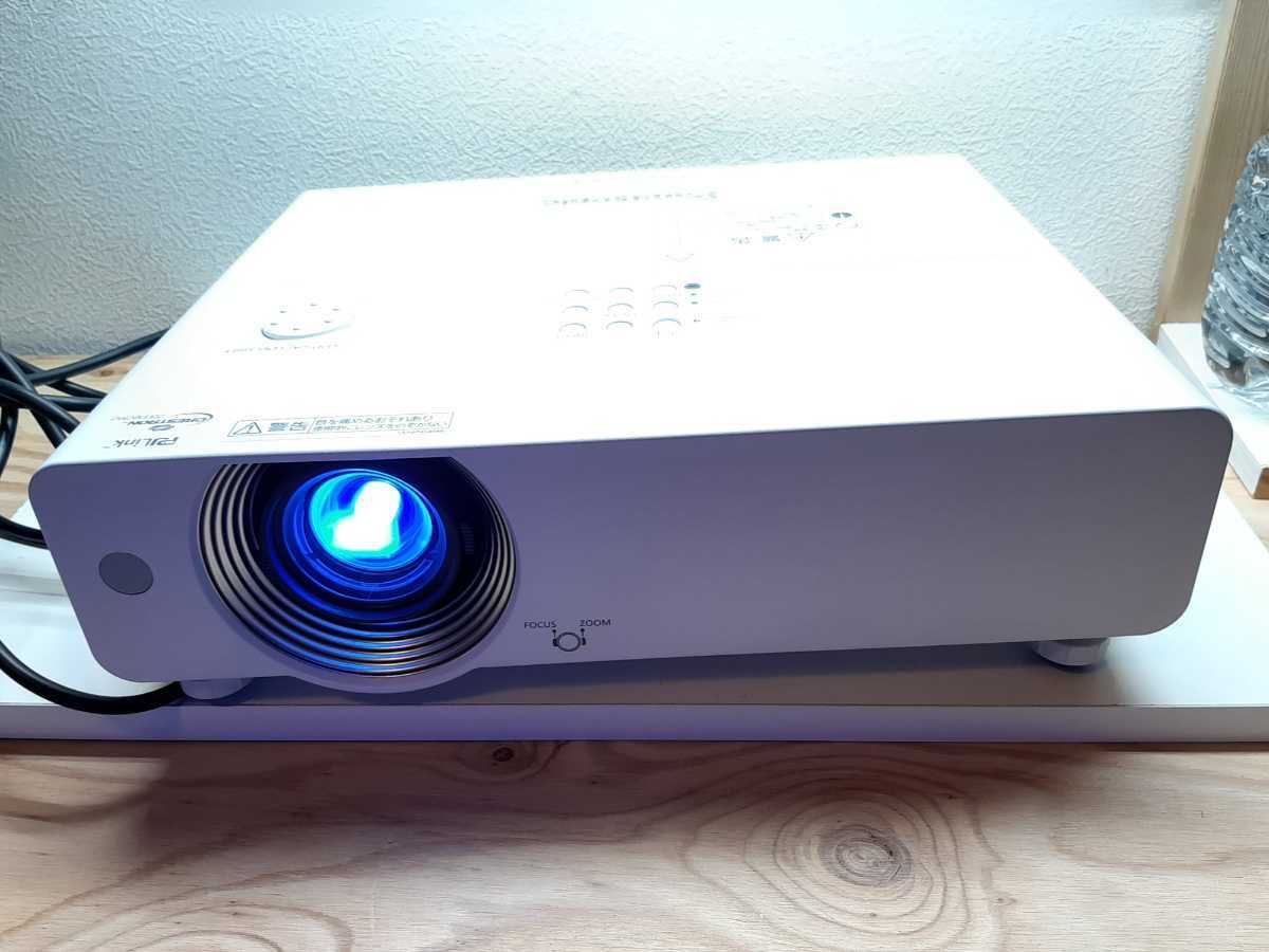 パナソニック Panasonic 液晶プロジェクター | - One TH-AE200 Auction