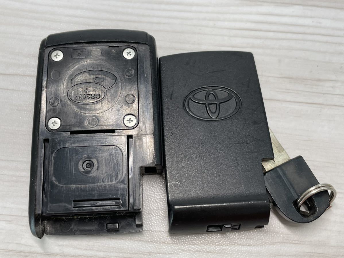 A刻印 トヨタ プリウス 純正 スマートキー 2ボタン キーレス プリウス 20系 キーフリー 赤ランプ bB パッソ ラッシュ トヨタ スマートキー 純正 QNC20 トヨタ純正 スマートキーレス