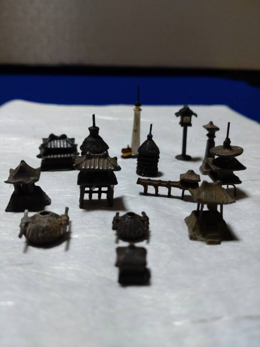 ミニチュア お寺 中国古盆器＜清代・紫泥（落款・翼記）時代乗り満点・