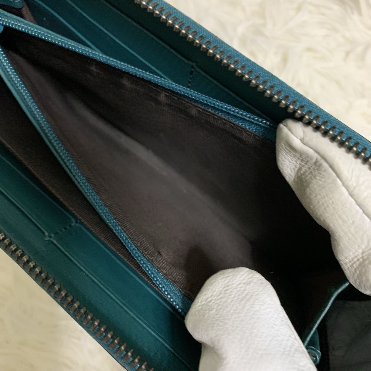 超希少カラー美品》GUCCI グッチ 長財布 ラウンドファスナー マイクロ 