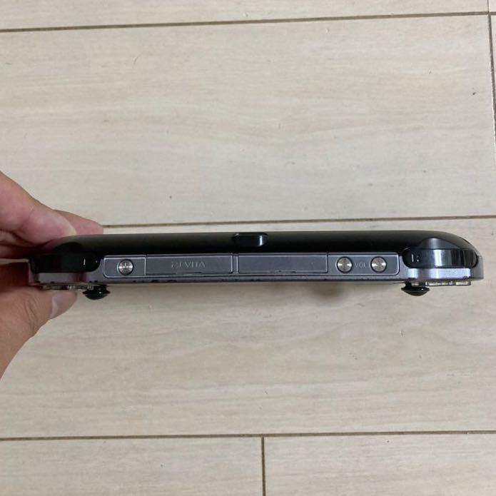 Vita PlayStation PCH-1100 PS 3G&frasl;Wi-Fiモデル 3G&frasl;Wi-Fi 公式通販 Sony 動作OK 処分 在庫 Vita（3G&frasl;Wi-Fiモデル PCH-1100） ソニーPS Wi-Fiモデル… PSvita