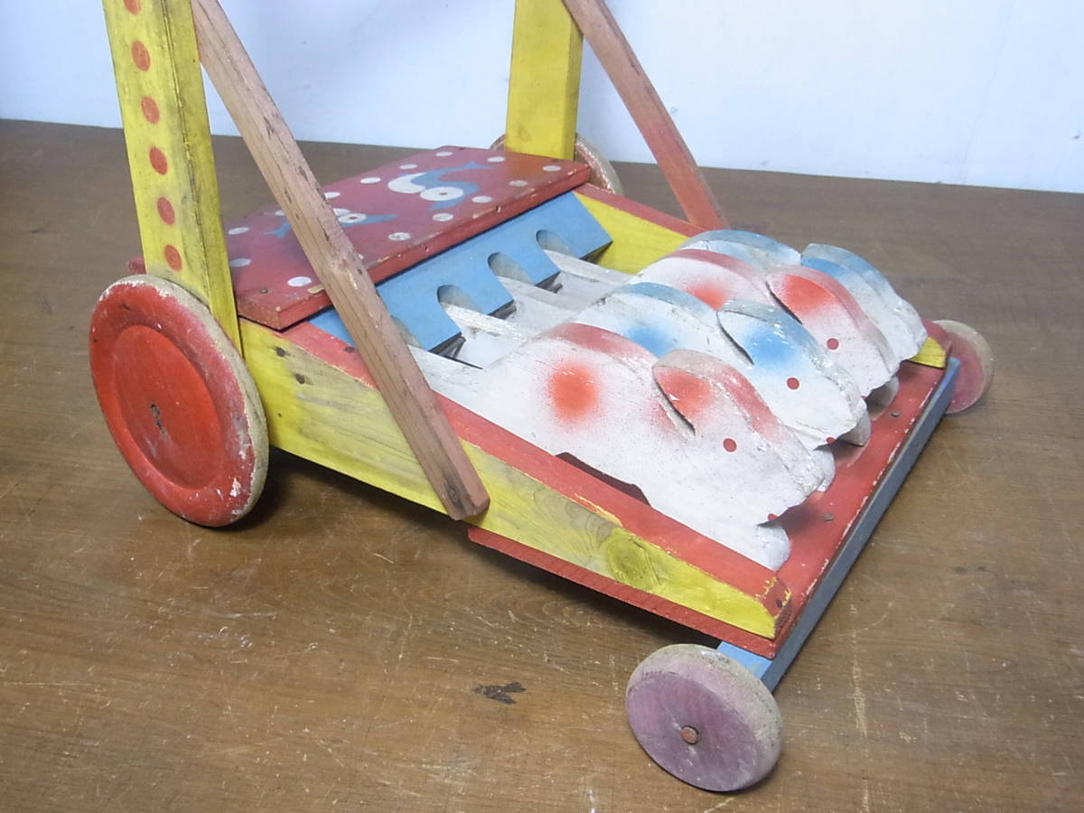 □レトロで可愛いカタカタ/手押し車 木製玩具 オモチャ 幼児用歩行器 