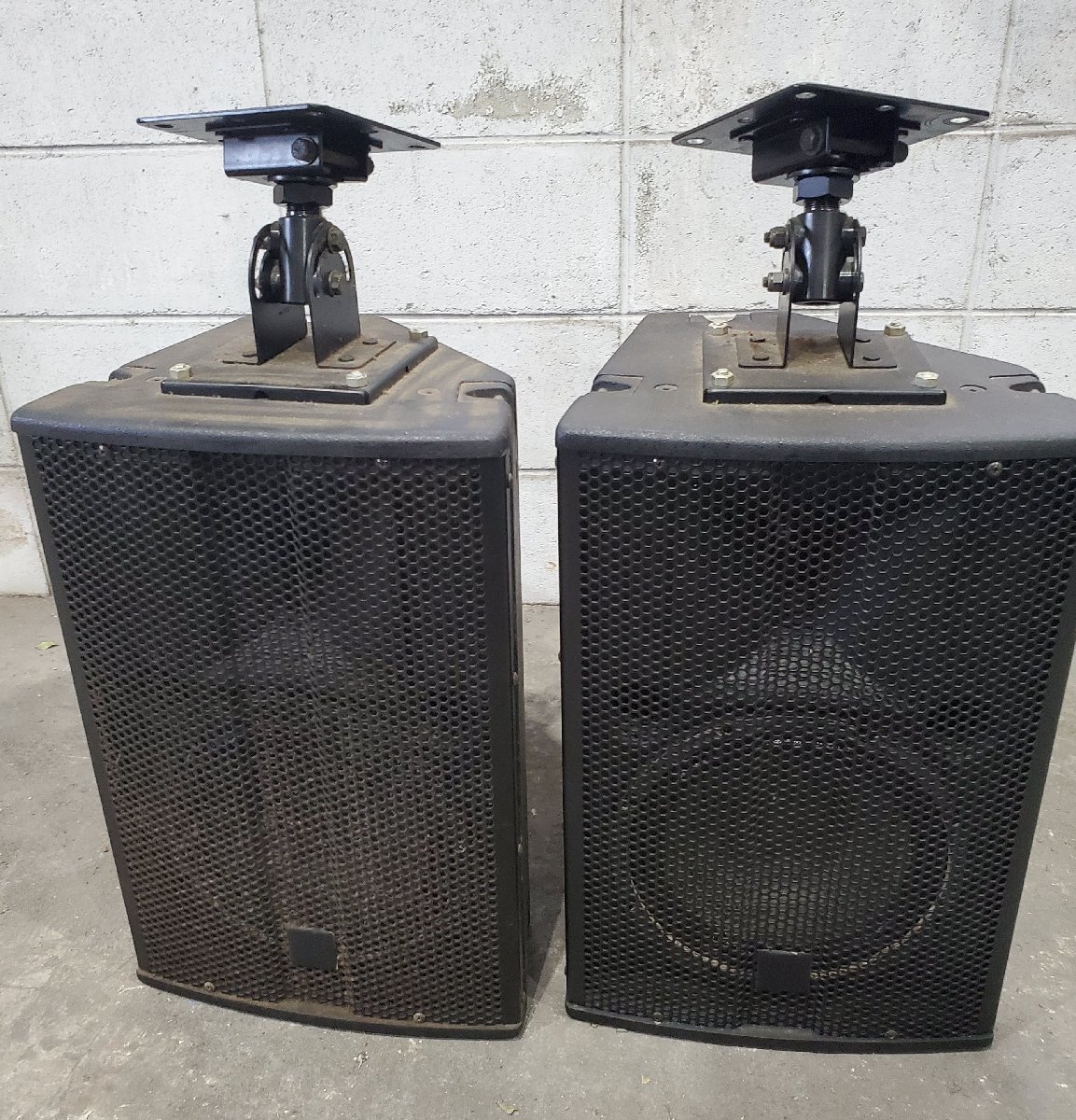 クラッシックプロ CLASSIC PRO CP10II モニタースピーカー 金具付き ②