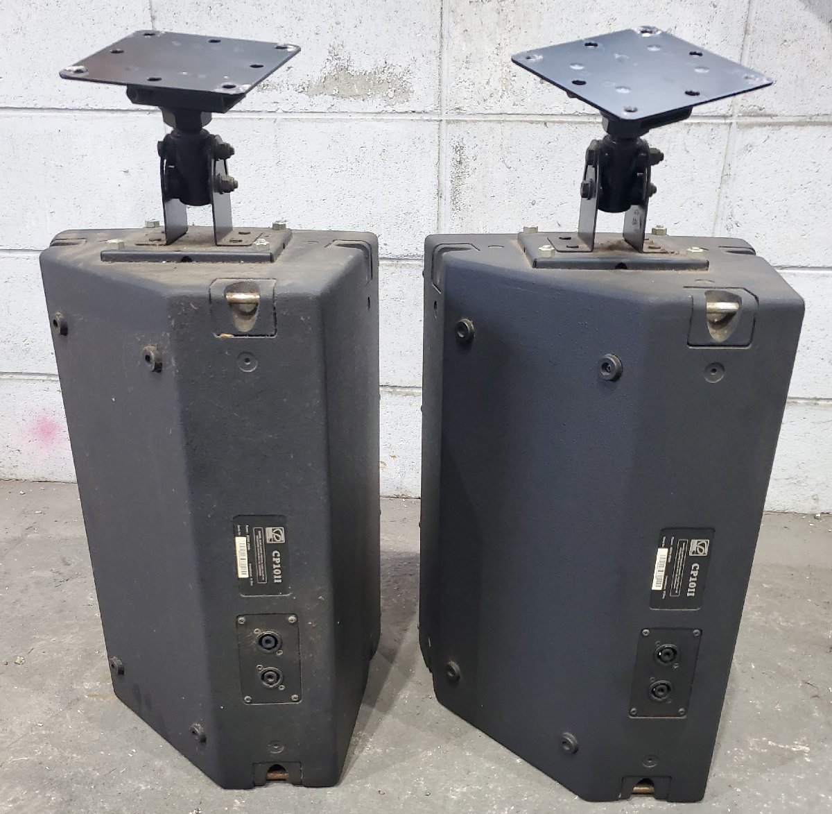 クラッシックプロ CLASSIC PRO CP10II モニタースピーカー 金具付き ②