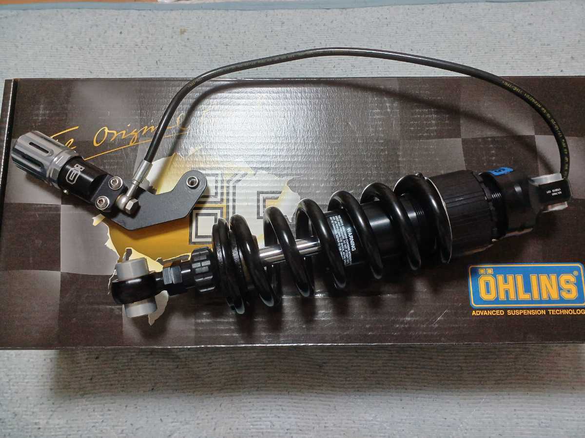 ☆美品☆ オーリンズ Ohlins Kawasaki Z900RS ブラックライン KA740
