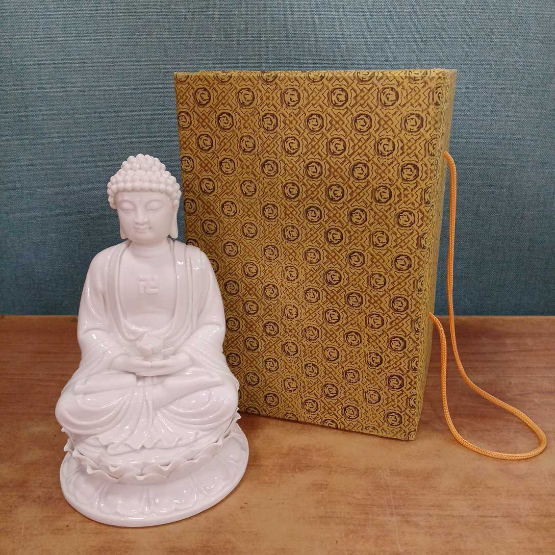 中国美術 徳化窯 白磁 薬師瑠璃光如来 観音像 仏像 置物 高さ21.5cm×幅