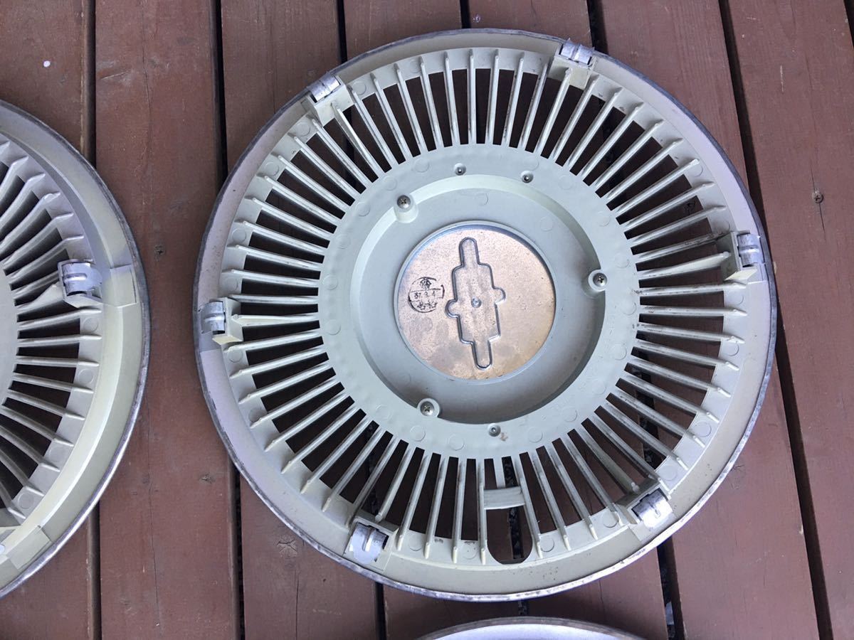 ホイールキャップ 旧車 日産 日産純正セドリック14インチホイール