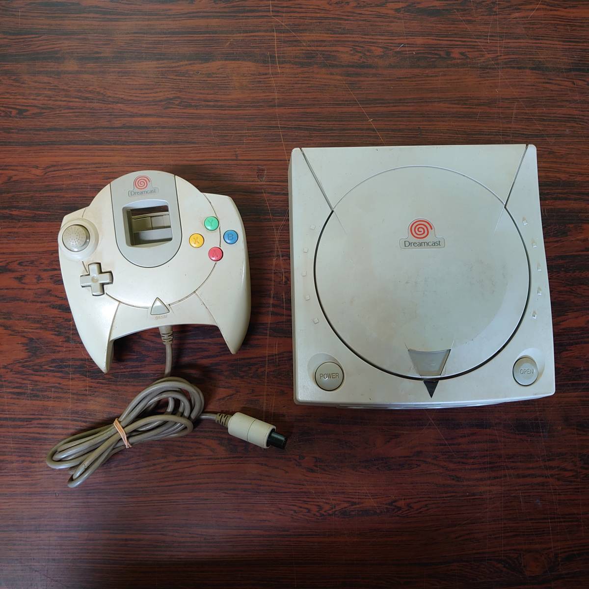  SEGA Dreamcast HKT-3000 console controller working セガ ドリームキャスト 本体1台 コントローラー1台 有 A597(本体)｜売買されたオークション情報、yahooの商品情報をアーカイブ公開 - オークファン ドリームキャスト
