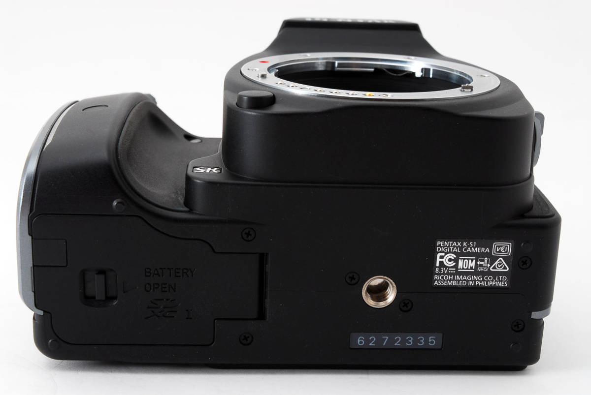 PENTAX K-S1 ダブルズームキット ショット数　100ほど PENTAX K-S1 ダブルズームキット ショット数 100ほど PENTAX K-S1