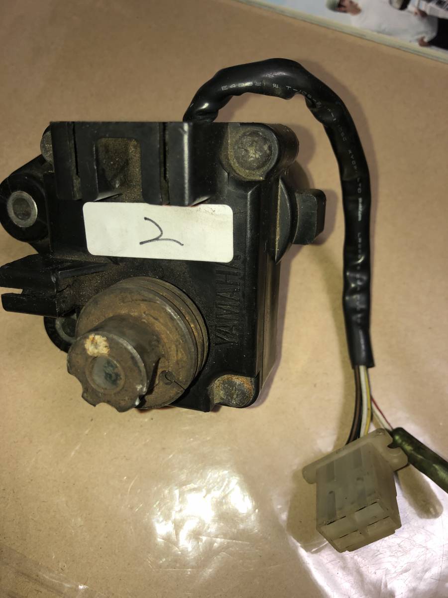 TZR250R 3XV サーボモーター YPVSモーター その2 モーターの中古品
