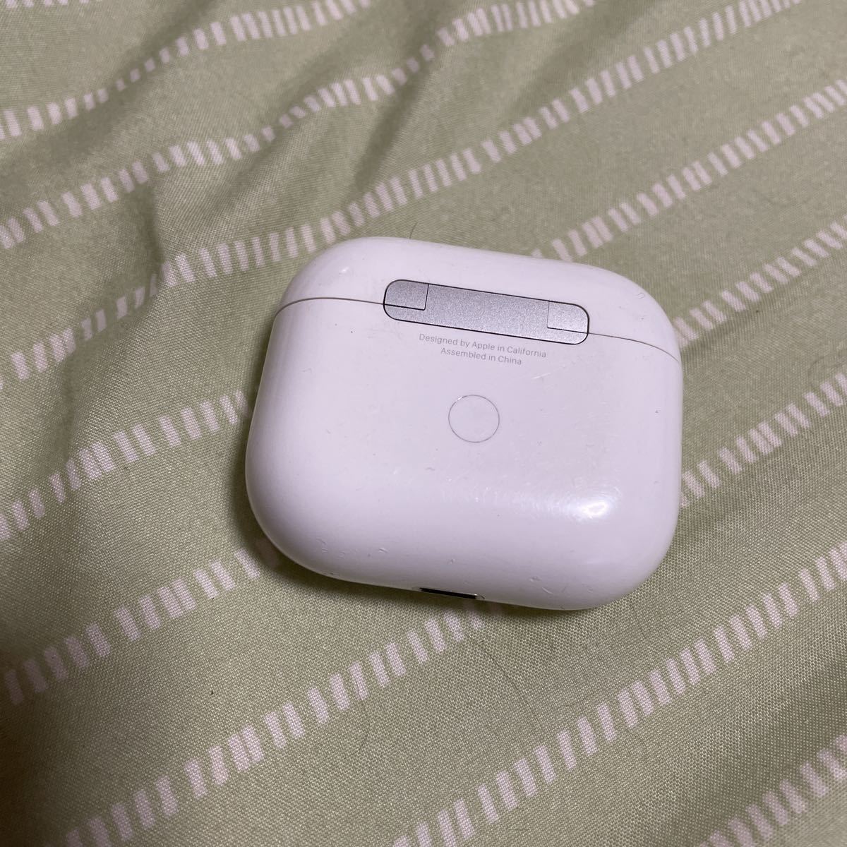 ライン スタンプ 販売 Apple純正 AirPods 第3世代 MME73J/A 充電ケース