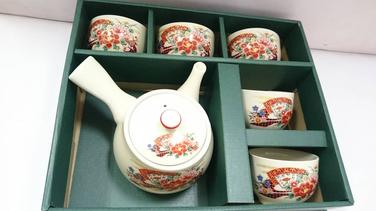 九谷焼 湯呑 茶器揃 急須 茶道具 サ⁄ 5客 湯飲み 金彩花詰 九谷花