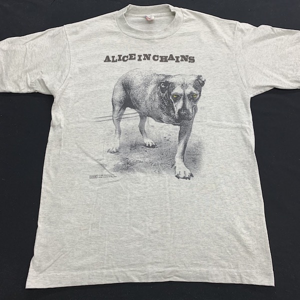 【大得価，安い】 Alice In Chains Tシャツ 90s USA ヴィンテージ シングルステッチ コピーライト アリスインチェインズ Smashing Pumpkins ロックT バンドT(Tシャツ)｜売買されたオークション情報、yahooの商品情報をアー Tシャツ